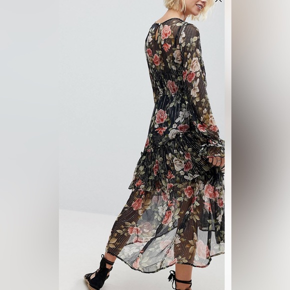 Rahi Cali Floral Print Asymmetrical Dress - Picture 2 of 3